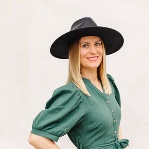 Meet your Posher, Audrey